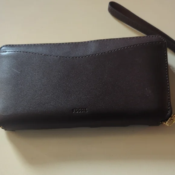 NWT Fossil Patchwork Wristlet Wallet - Picture 3 of 5